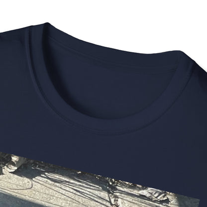 Casual Graphic Tee, Unisex Softstyle T-Shirt with Bird Design, Perfect for Bird Lovers, Gift for Nature Enthusiasts, Everyday Wear