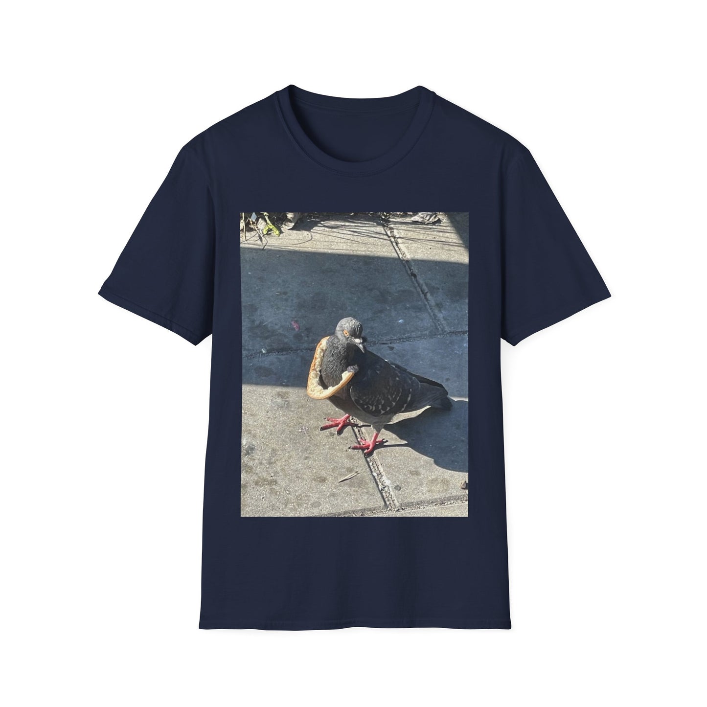 Casual Graphic Tee, Unisex Softstyle T-Shirt with Bird Design, Perfect for Bird Lovers, Gift for Nature Enthusiasts, Everyday Wear